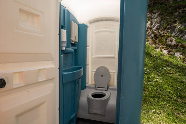 Portable Toilet Options We Offer in Baytown, TX